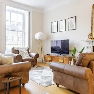 Great Pulteney Retreat Apartment Bath